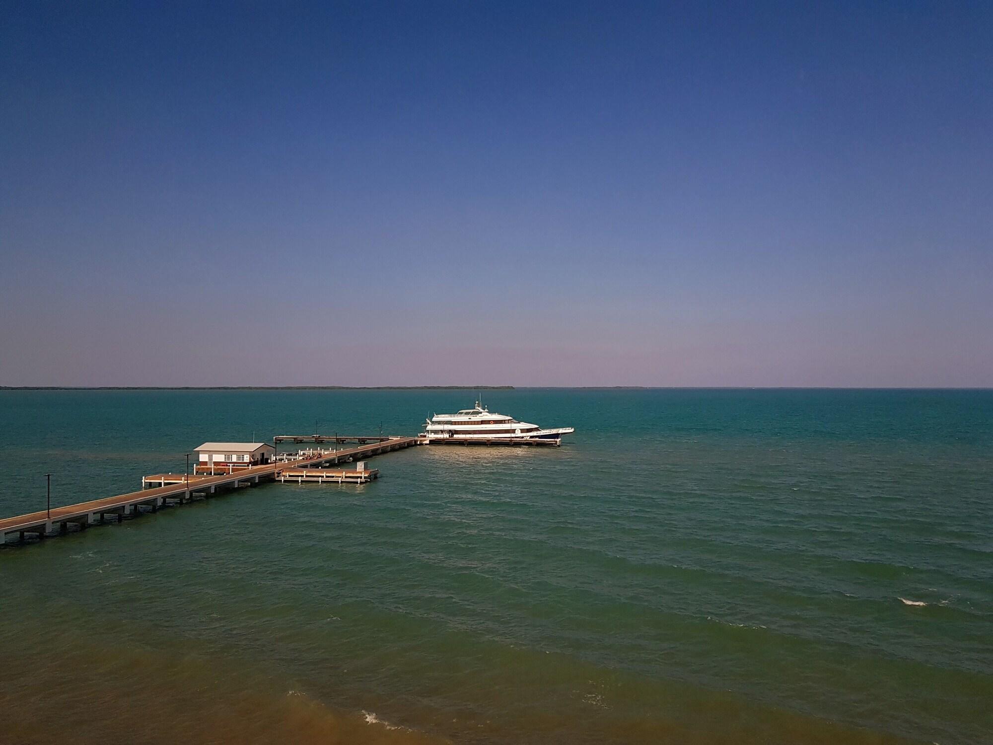Radisson Fort George Hotel&Marina Belize City Exterior foto
