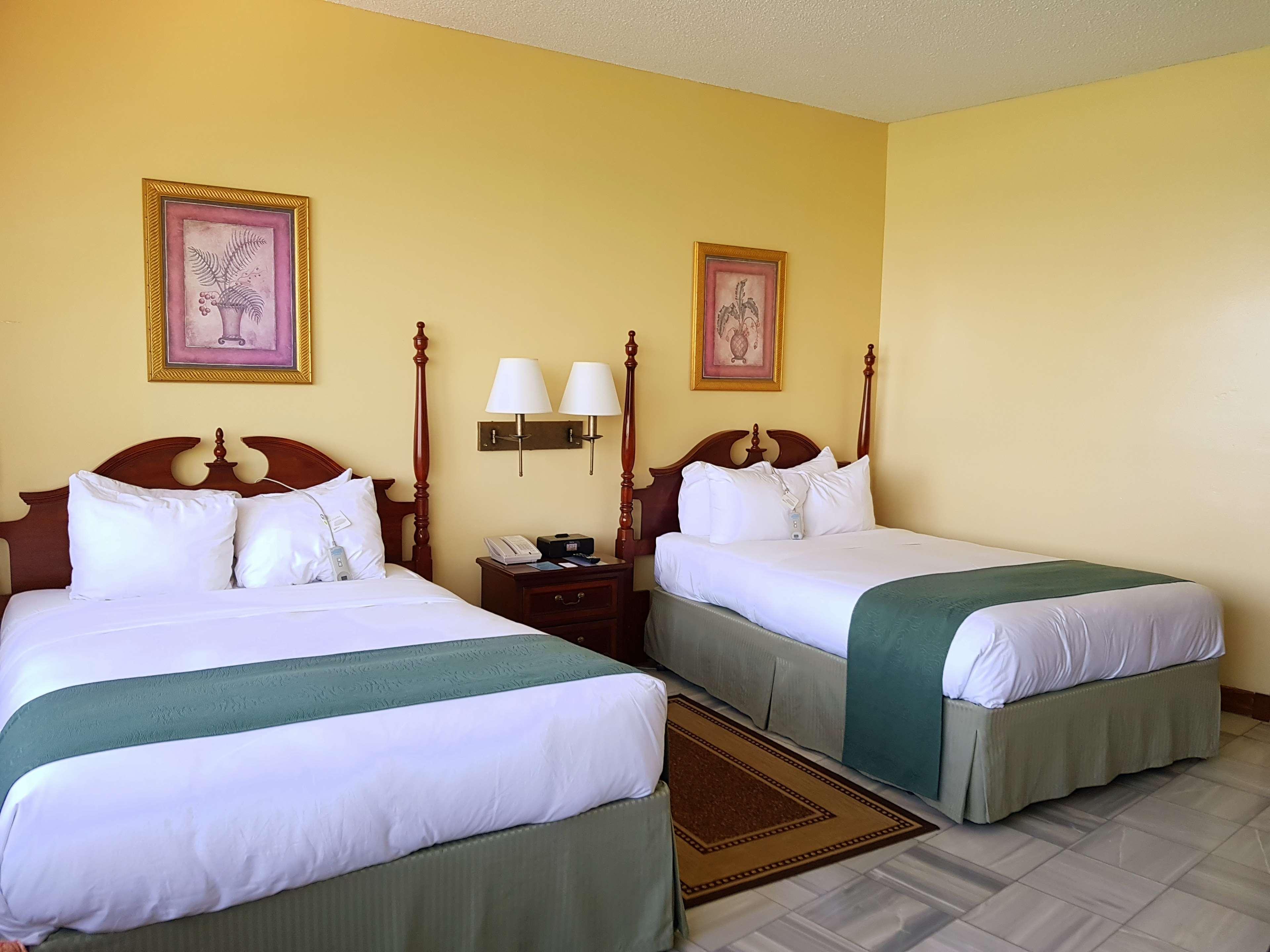 Radisson Fort George Hotel&Marina Belize City Exterior foto